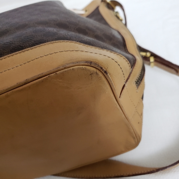 Authentic Vintage Celine drawstring bucket bag - Picture 6 of 16